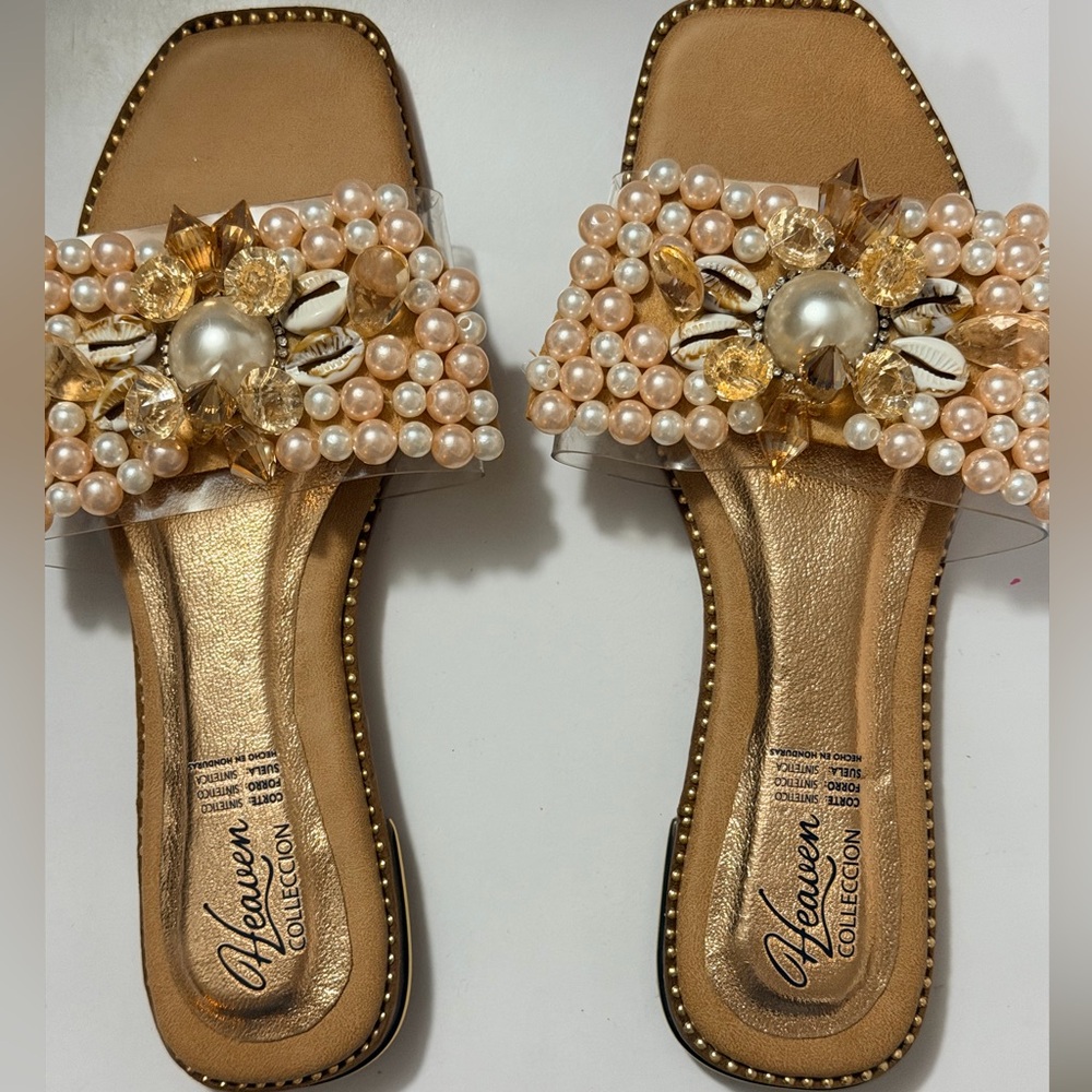 New, without box or tags 🏷️ Gold Pearl-Embellished Slide Sandals